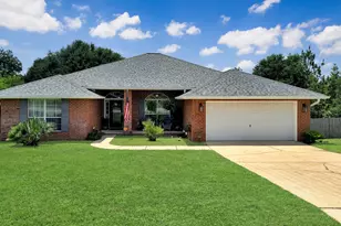 221 Citadel Ln, Crestview, FL 32539 - Photo 1