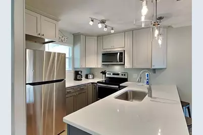 4 Villa Court, Panama City Beach, FL 32413 - Photo 14