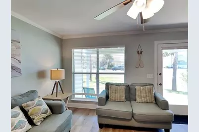 4 Villa Court, Panama City Beach, FL 32413 - Photo 10