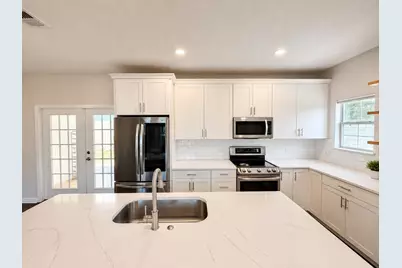 1951 Waterford Ridge Road, Fort Walton Beach, FL 32547 - Photo 10