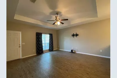 186 Cornelia Street, Freeport, FL 32439 - Photo 6