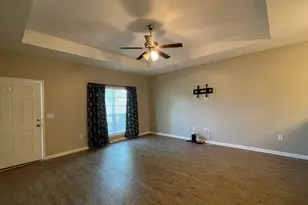 186 Cornelia St, Freeport, FL 32439 - Photo 6