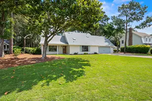 829 S Turnberry Cove, Niceville, FL 32578 - Photo 1