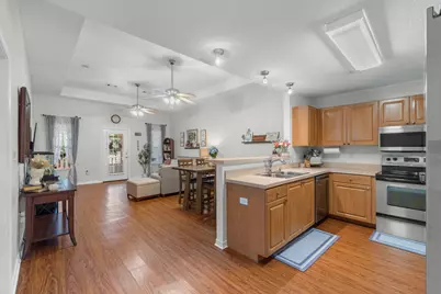 710 N Park Boulevard #UNIT A, Fort Walton Beach, FL 32547 - Photo 12
