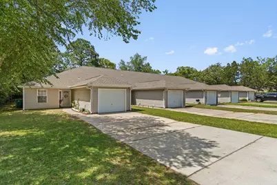 710 N Park Boulevard #UNIT A, Fort Walton Beach, FL 32547 - Photo 2