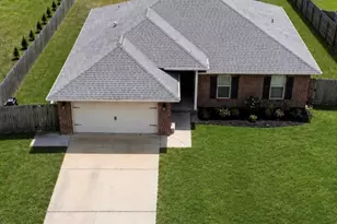 8803 Bluebell St, Milton, FL 32583 - Photo 1