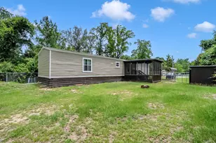 217 Palmetto Ave, Freeport, FL 32439 - Photo 2