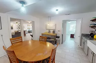 32 SE Pryor Rd, Fort Walton Beach, FL 32548 - Photo 10