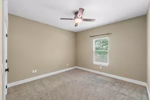 6008 Trestle St, Crestview, FL 32536 - Photo 14