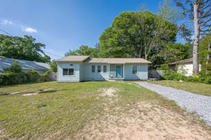 161 W North Ave, Crestview, FL 32536 - Photo 6