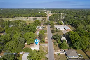 161 W North Ave, Crestview, FL 32536 - Photo 48