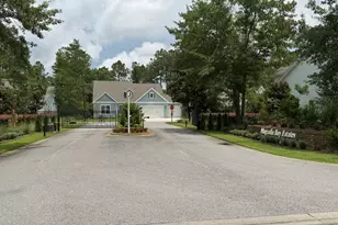 219 S J Hunter's Way, Freeport, FL 32439 - Photo 4