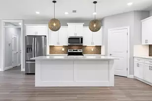 9004 E River Dr, Navarre, FL 32566 - Photo 2