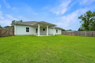 9004 E River Dr, Navarre, FL 32566 - Photo 26