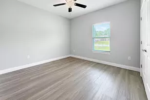 9004 E River Dr, Navarre, FL 32566 - Photo 22