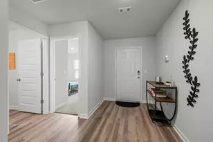 557 Mary Lou Way, Crestview, FL 32539 - Photo 2