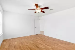 9562 Parker Pl Dr, Navarre, FL 32566 - Photo 22