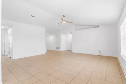 9562 Parker Place Drive, Navarre, FL 32566 - Photo 8