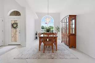 921 The Masters Blvd, Shalimar, FL 32579 - Photo 8