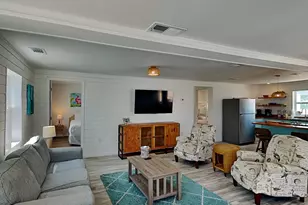 129 Malaga Pl, Panama City Beach, FL 32413 - Photo 6