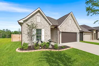 101 Hydrangea Boulevard, Freeport, FL 32439 - Photo 1