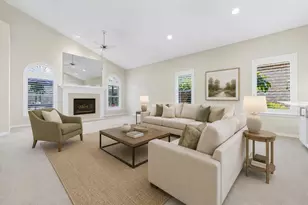 3171 Oak Shadow Ln, Pensacola, FL 32504 - Photo 2
