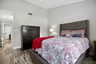 149 Gleneagles Dr, Niceville, FL 32578 - Photo 2
