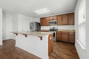725 Widgeon Wy, Crestview, FL 32539 - Photo 2