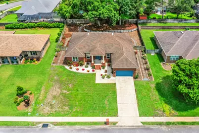 335 Grove Park Drive, Niceville, FL 32578 - Photo 10