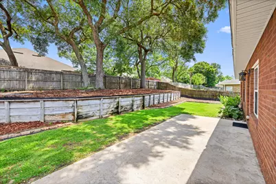 335 Grove Park Drive, Niceville, FL 32578 - Photo 22