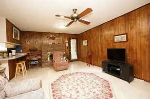 208 Dumaine Ct, Fort Walton Beach, FL 32547 - Photo 16