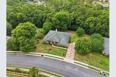 2612 Paddock Circle, Crestview, FL 32536 - Photo 10