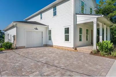 289 E Glen Avenue, Valparaiso, FL 32580 - Photo 2