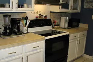 223 Angler Dr, Fort Walton Beach, FL 32547 - Photo 10