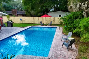 610 NE Country Club Ave, Fort Walton Beach, FL 32547 - Photo 10
