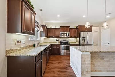 8566 Holley Hills Circle, Navarre, FL 32566 - Photo 20