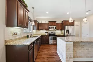8566 Holley Hills Cir, Navarre, FL 32566 - Photo 20
