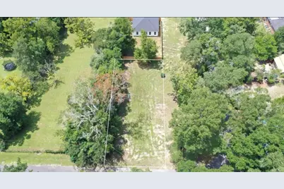 18 Water Street, Defuniak Springs, FL 32435 - Photo 2