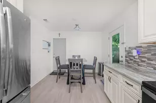 126 NW Watson Dr, Fort Walton Beach, FL 32548 - Photo 4
