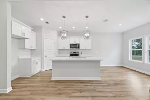 6122 Mildreds Wy, Crestview, FL 32539 - Photo 10