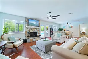 273 Echo Cir, Fort Walton Beach, FL 32548 - Photo 10