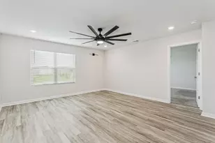 5529 Silverbell Dr, Milton, FL 32583 - Photo 4