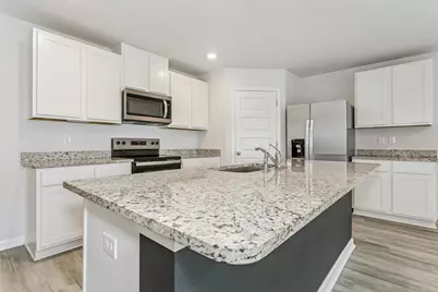 5529 Silverbell Drive, Milton, FL 32583 - Photo 10