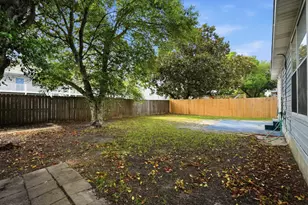 431 Sandy Ridge Cir, Mary Esther, FL 32569 - Photo 52
