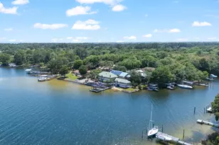 1747 18th St, Niceville, FL 32578 - Photo 102
