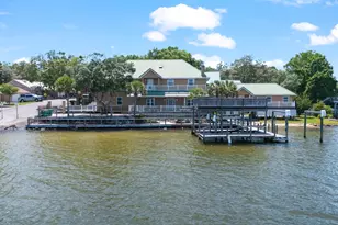 1747 18th St, Niceville, FL 32578 - Photo 2