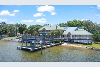 1747 18th Street, Niceville, FL 32578 - Photo 1