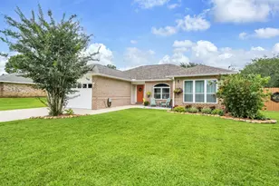 7216 Manatee St, Navarre, FL 32566 - Photo 1