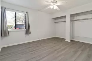 308 SW Miracle Strip Pkwy, Fort Walton Beach, FL 32548 - Photo 6