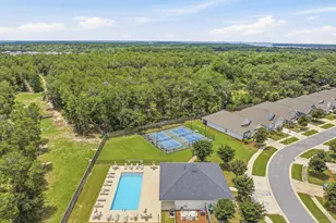 451 Lightning Bug Ln, Freeport, FL 32439 - Photo 4